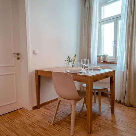 Apartment Altstadt *